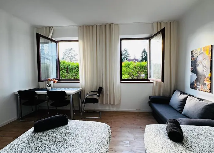 Budget Friendly House With Garden For 14 Guests * Vienna