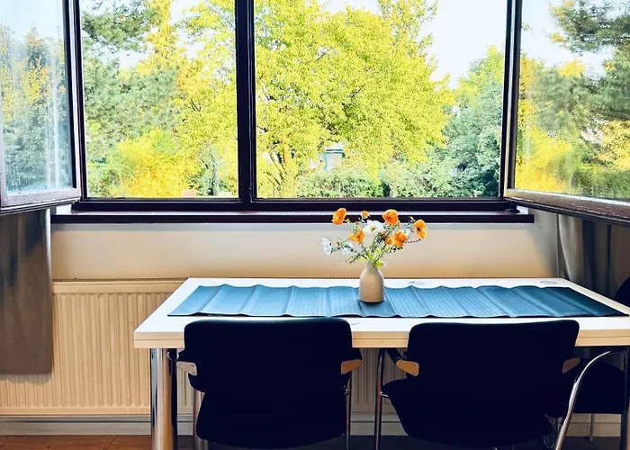 Budget Friendly House With Garden For 14 Guests Apartment *