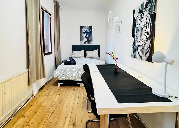 Apartment Budget Friendly House With Garden For 14 Guests Vienna