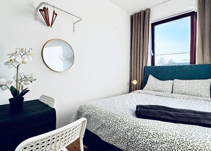 Budget Friendly House With Garden For 14 Guests Apartment